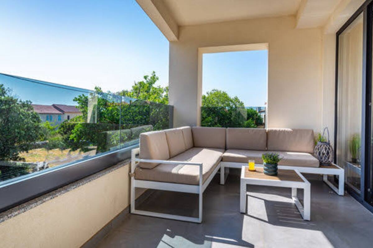 Apartamento (Apartment 1 - Ground floor) | Balcón