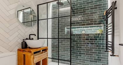 A real stunning gem, tucked away in South East London