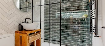 A real stunning gem, tucked away in South East London