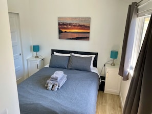 3 habitaciones, wifi gratis y ropa de cama