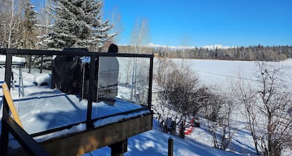 Home on the lake
firepits & hot tub