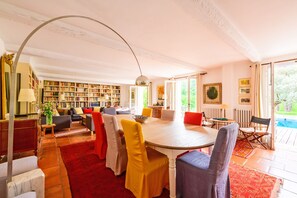 Dining - La Maison de Raymond - Sublime villa avec piscine (Générargues)