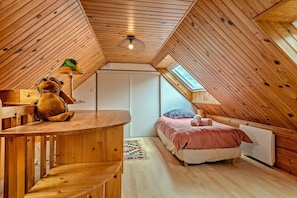 3 camere, ferro/asse da stiro, Wi-Fi gratuito, lenzuola