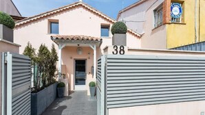 Unclassified image, 4 of 9, button - Maison d'Orange - Chambres (Saint-Tropez)