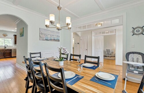 Ocean View / Norfolk Family Beach House, 5BR!
