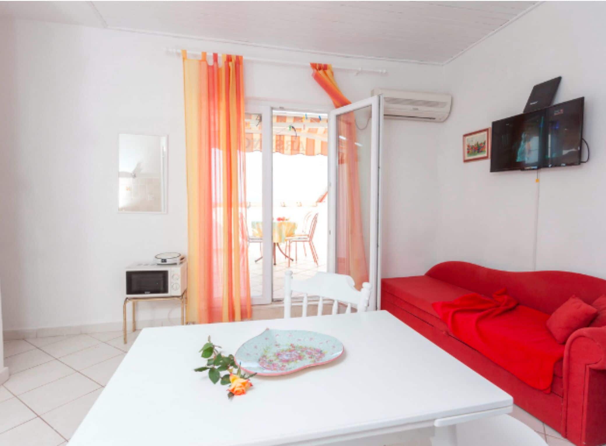 Studio (Apartments Lily Studio with Terrace a) | Dining room