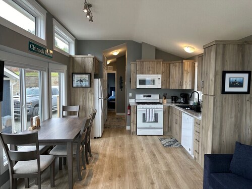 20 - Chinook Cottage