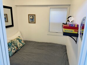 3 makuuhuonetta, ilmainen Wi-Fi, vuodevaatteet