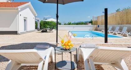 Villa Rest For The Soul
