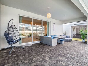 Terrace/patio - Last Minute Disney! Private Pool, Hot Tub & Themed Bedrooms. Book Now! #108121 (Orlando)