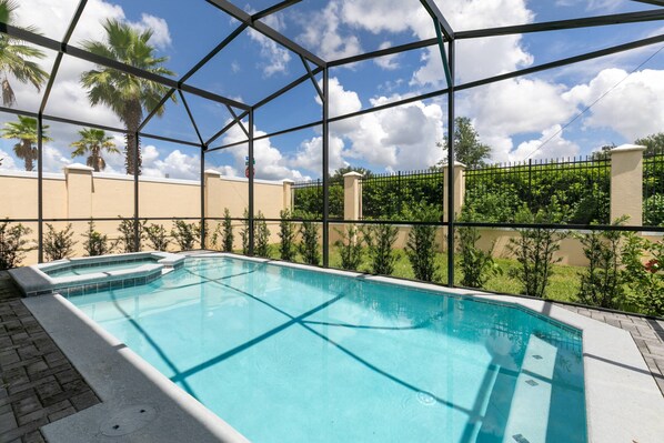 Piscine chauffée