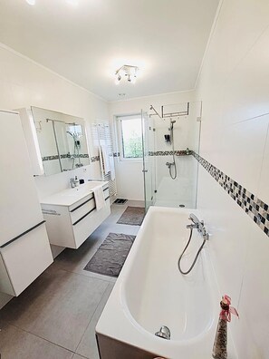 Hair dryer, towels