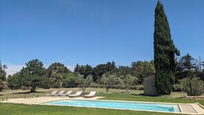 Alberca al aire libre 