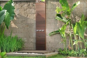 Garden - The Akasha Seminyak Bali Luxury Villas (Bali)
