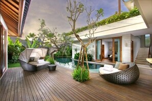 Outdoor pool - The Akasha Seminyak Bali Luxury Villas (Bali)