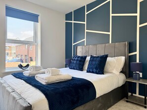 4 quartos, ferros/tábuas de passar roupa, Wi-Fi de cortesia