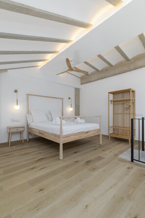 2 chambres, fer et planche à repasser, accès au Wi-Fi (inclus)