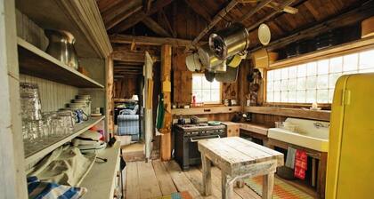 Thistledown Farm's Sheep Shed Cottage
