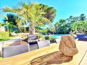 Outdoor pool - Elegant Villa-Pool-Pétanque-All comforts (Fréjus)