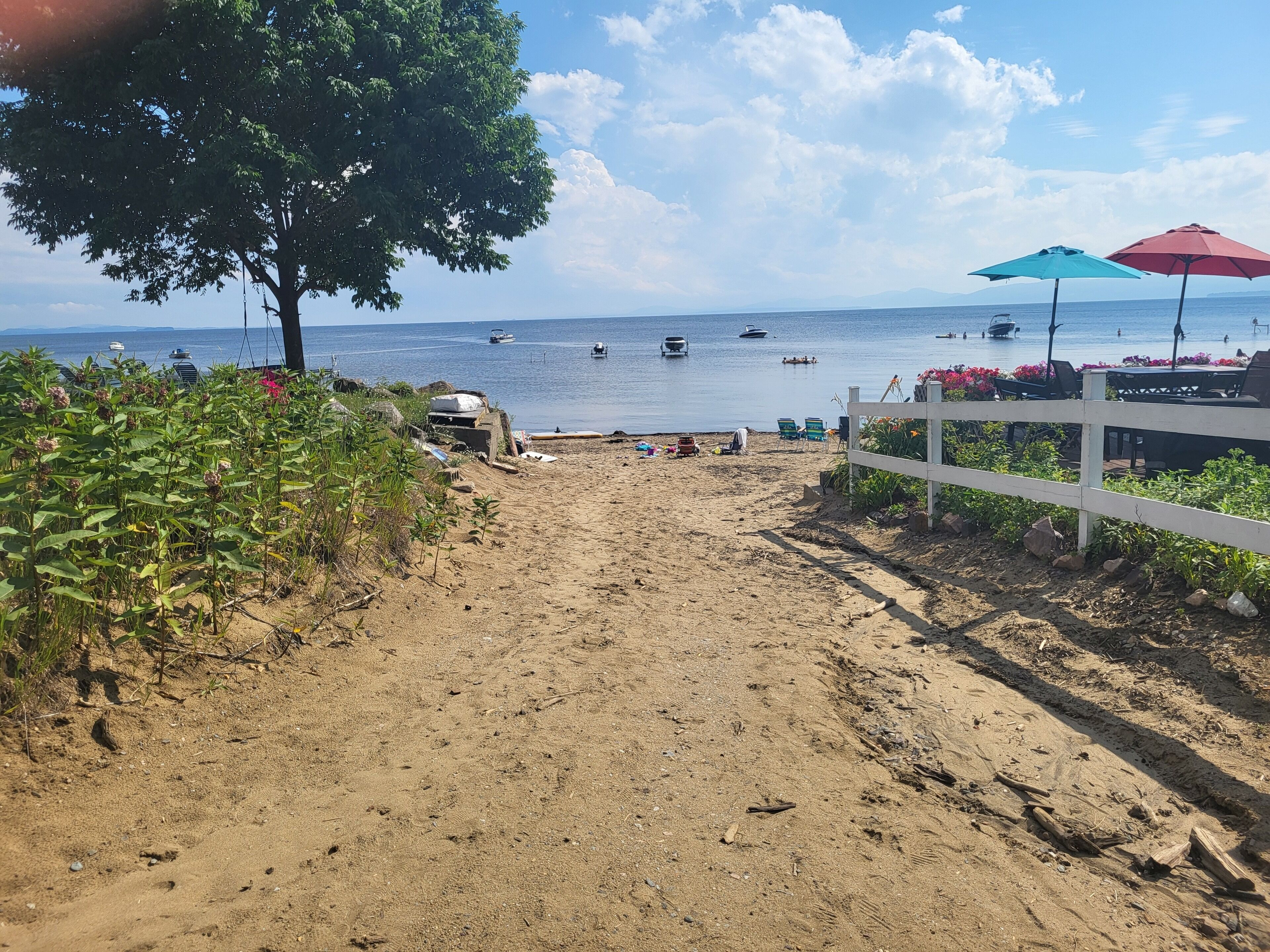 Beach nearby, sun-loungers
