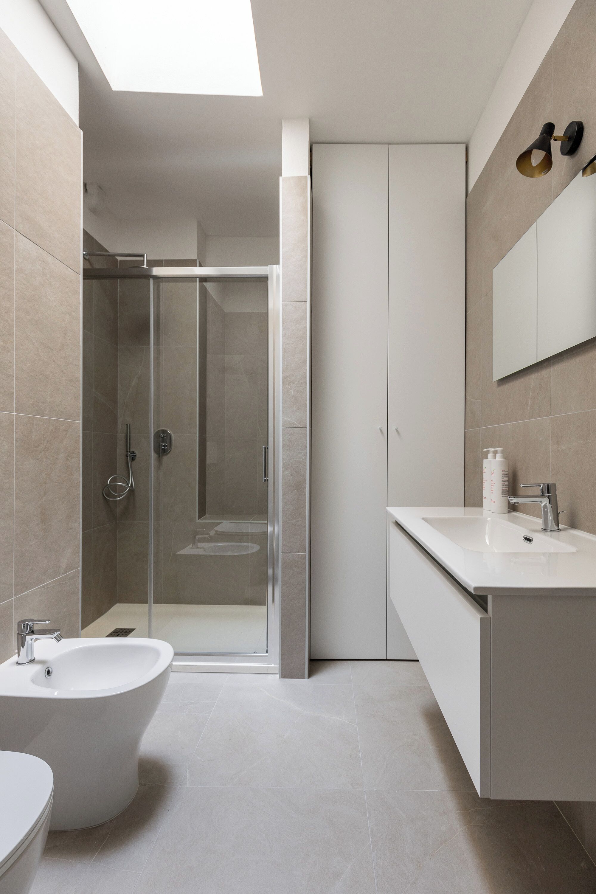 Apartamento | Banheiro | Chuveiro, produtos de toalete grátis, secador de cabelo, bidê