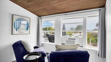 تلفزيون ذكي