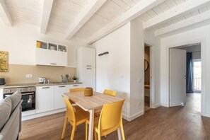 Apartment | Private kitchen | Electric kettle, toaster