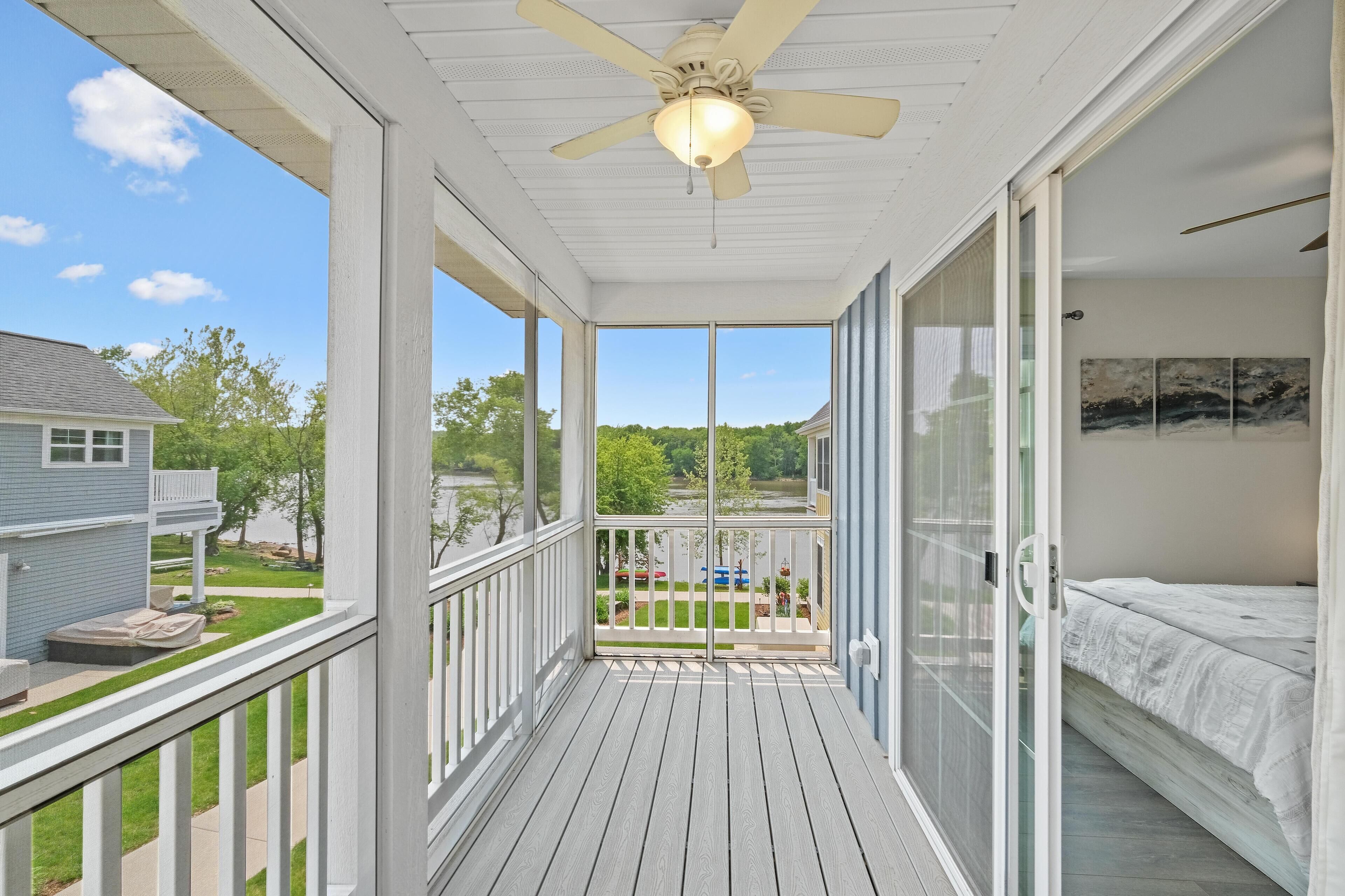 House, 2 Queen Beds (On Cloud Wine) | Property grounds