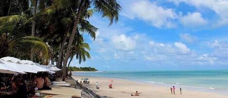Beach nearby, sun loungers