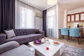 Living area - Belek City Center Apartment (Belek)