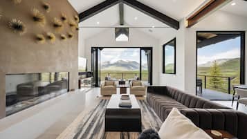 TV, fireplace, foosball, stereo