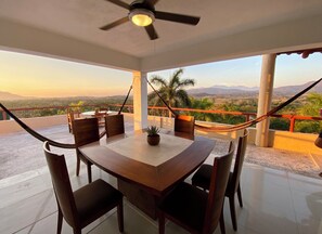 40-inch Smart TV with cable channels - Departamento con Hermosas Vistas (Ixtapa)
