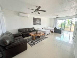 Studio, Mehrere Betten | Minibar, kostenloses WLAN, Bettwäsche