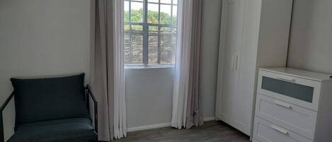 2 soverom, strykejern/-brett, wi-fi og sengetøy