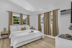 3 habitaciones, tabla de planchar con plancha, wifi y ropa de cama