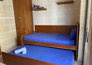 2 bedrooms, free WiFi, bed sheets