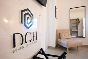 Deluxe Double Room, 1 Double Bed | Soundproofing, free WiFi - DOMINA Guest House - Luxory Room (Fiumicino)