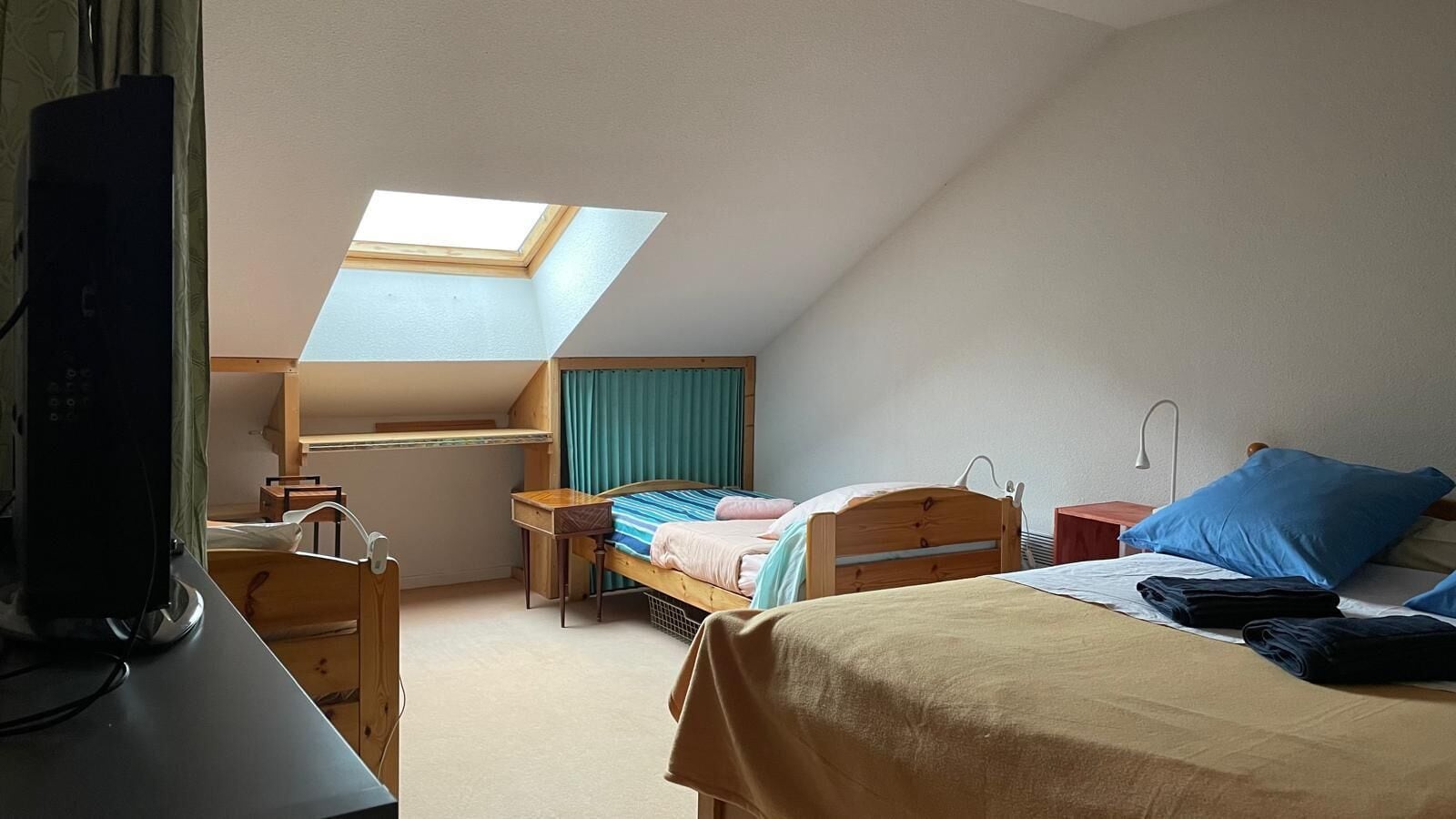 2 makuuhuonetta, Wi-Fi, vuodevaatteet