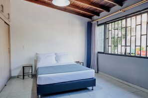 1 Schlafzimmer, Schreibtisch, Internetzugang