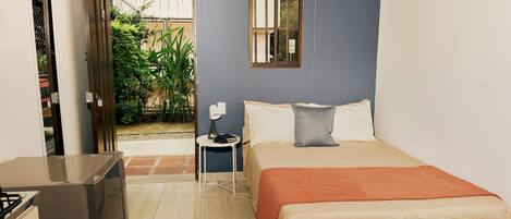 Internet, wheelchair access