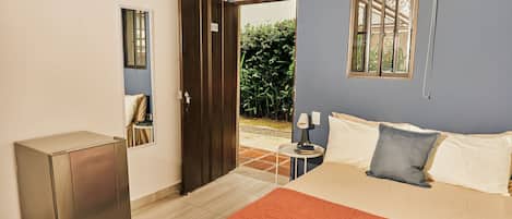 Internet, wheelchair access