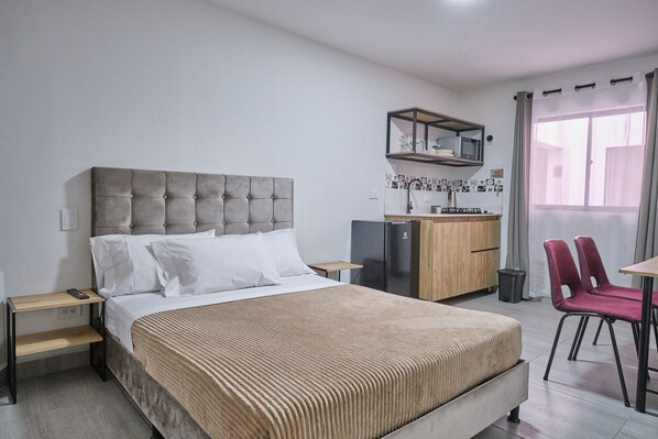 Internet - C106: Economic and Functional Loft (Medellín)