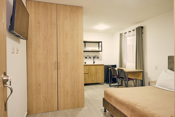 Internet - C112: Economic and Functional Loft (Medellín)