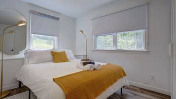 2 sovrum, strykjärn/strykbräda, gratis wi-fi och sängkläder