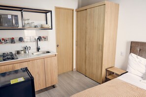 Internet - C203: Economic and Functional Loft (Medellín)