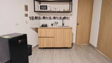 Microonde, pentole/stoviglie/utensili