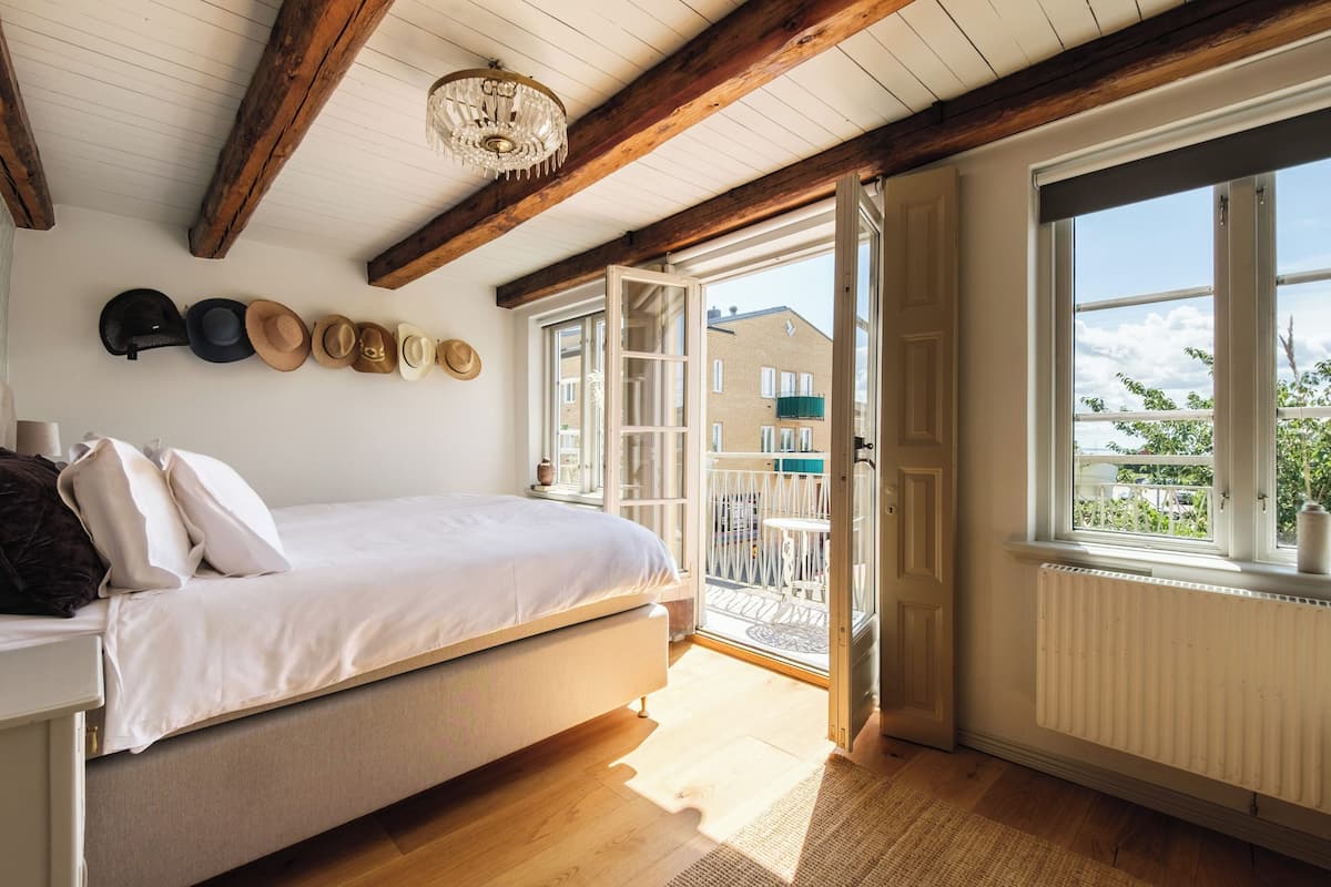 Suite Deluxe, vista al mar | 1 habitación, wifi gratis y ropa de cama