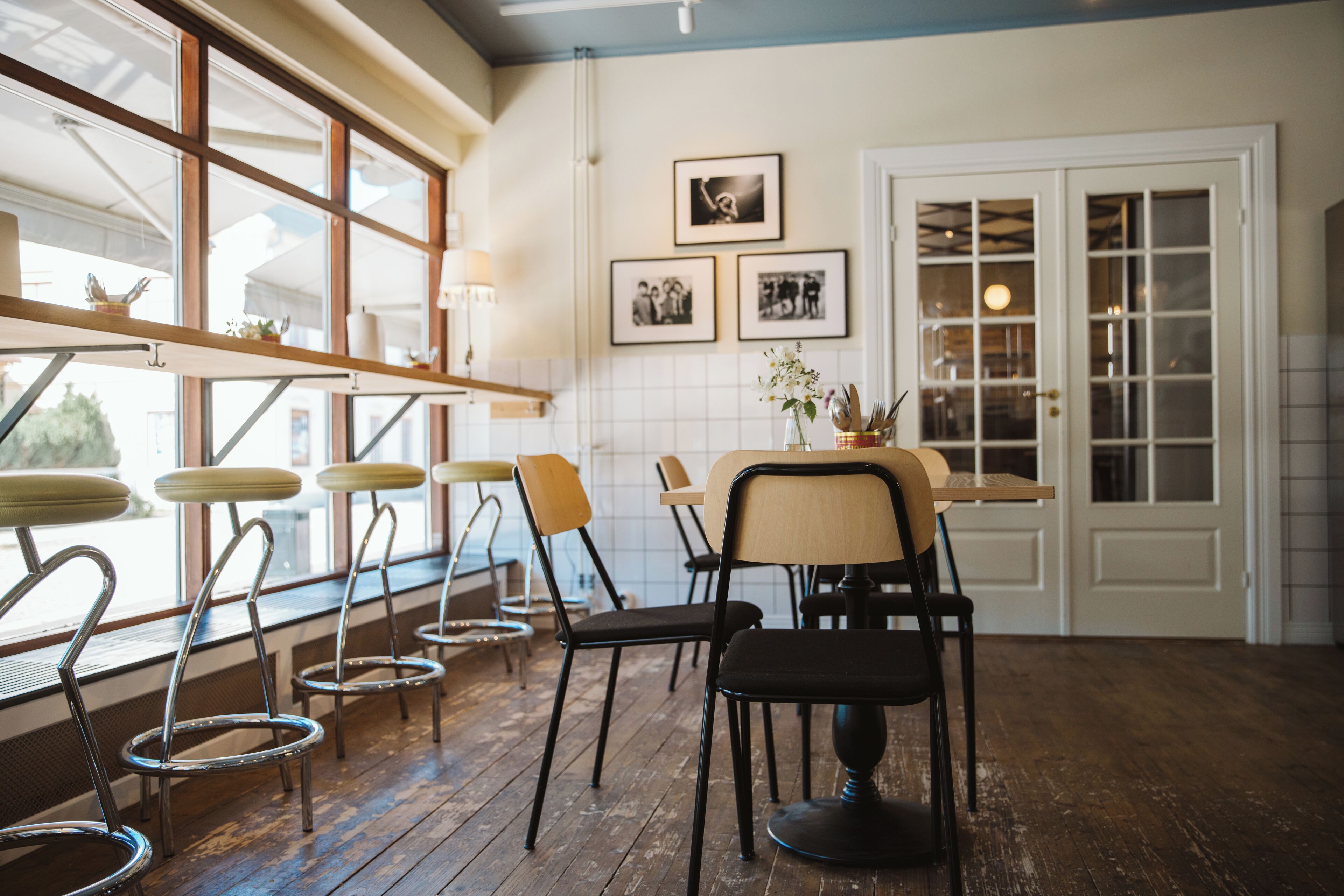 Bar (in der Unterkunft)