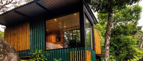 Romantic Studio, 1 Queen Bed, Kitchenette, Garden View | Terrace/patio