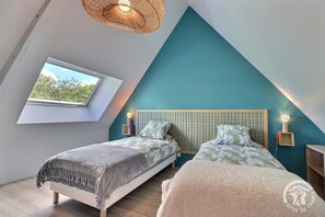 2 makuuhuonetta, silitysrauta/-lauta, ilmainen Wi-Fi, vuodevaatteet